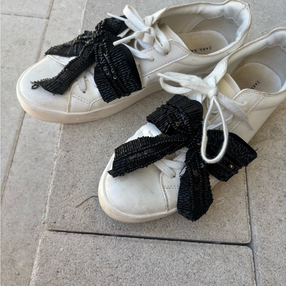 Zara White and Black Bow Sneakers